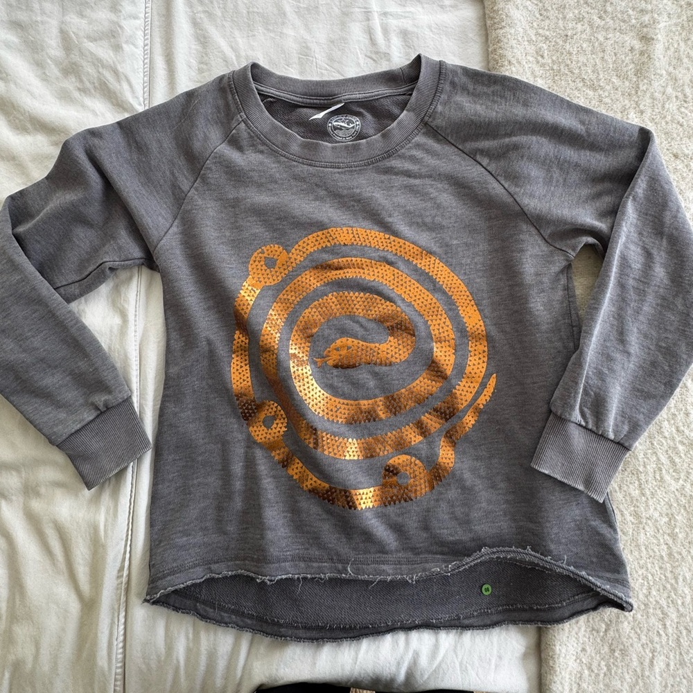 Lucky Fish Irridescent Coiled Snake Sweatshirt size S